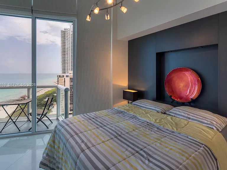 6515 Collins Ave #1804 — Photo 11
