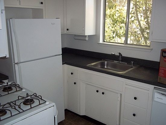 gas stove full size micro dish washer