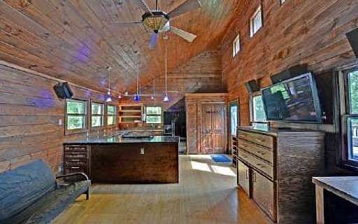 2nd image of 214 Dickerson Dr