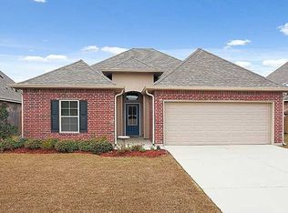 40351 Maison Lafitte Blvd, Madisonville, LA 70447