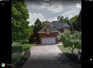 18 Frosty Meadow Ct, Greenville, SC 29615