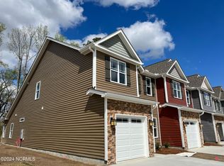 1820 Fox Den Way #7, Greenville, NC 27858