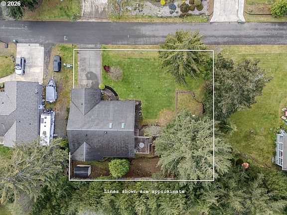 3rd image of 1185 11th St SE