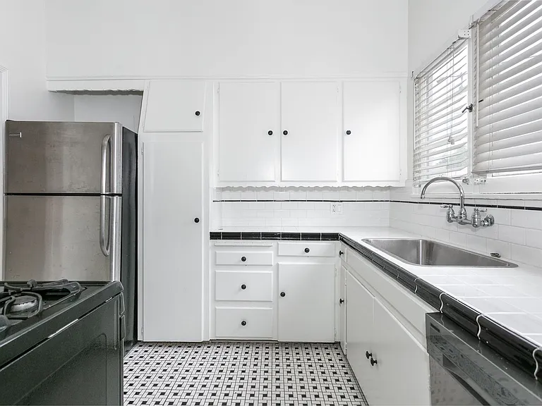 6313 Orange St — Photo 14