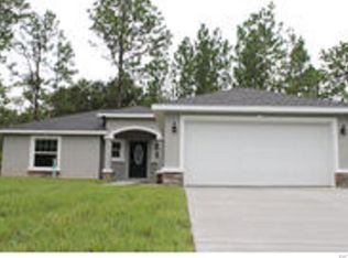 1050 W Newbury St, Citrus Springs, FL 34434