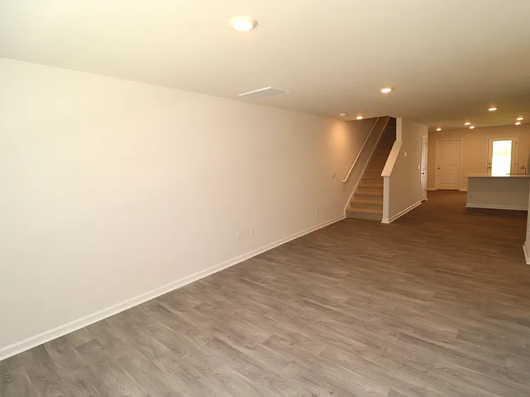 8521 Beckett Chase Way — Photo 4