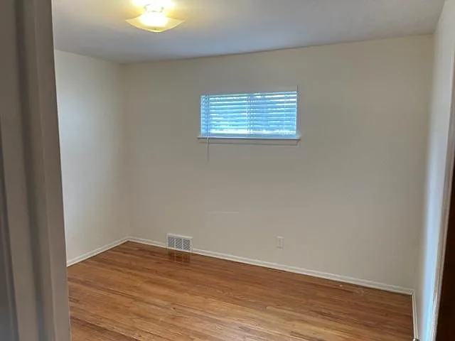 2425 Bock Rd — Photo 9