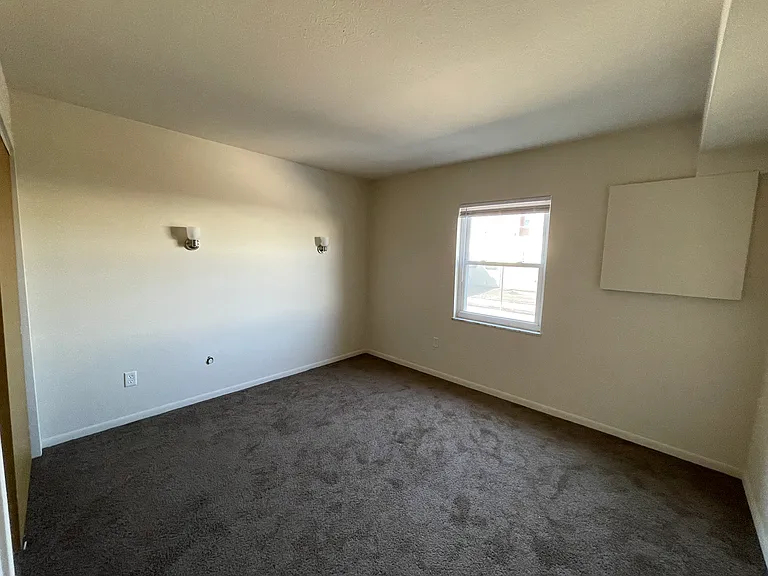 1340 King Ave — Photo 20