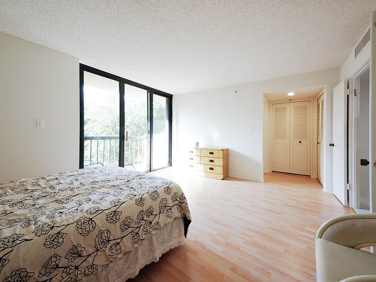 2450 Presidential Way #208 — Photo 30