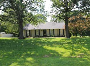 110 Meadowview Dr, Fulton, KY 42041