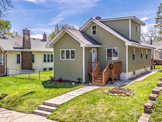 1076 Wilson Ave, Saint Paul, MN 55106