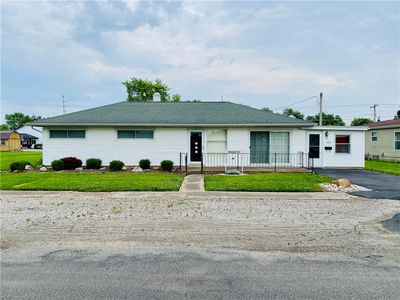 502 NW 2nd St, Casey, IL, 62420