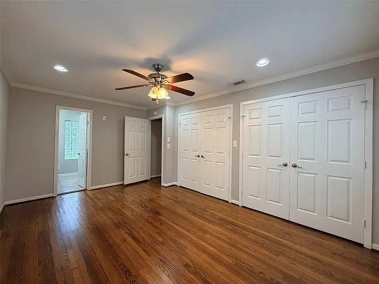 1631 Chantilly Ln — Photo 11