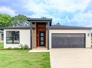 15472 Anna Ln, Lindale, TX 75771