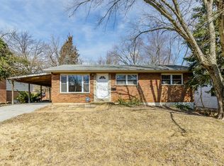 8559 Loyd Dr, Saint Louis, MO 63114