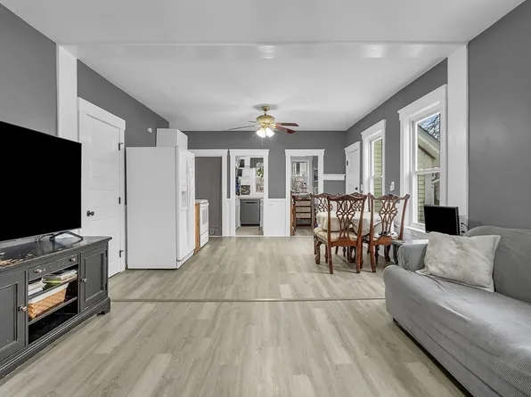 107 Logan St, Gardner, MA 01440