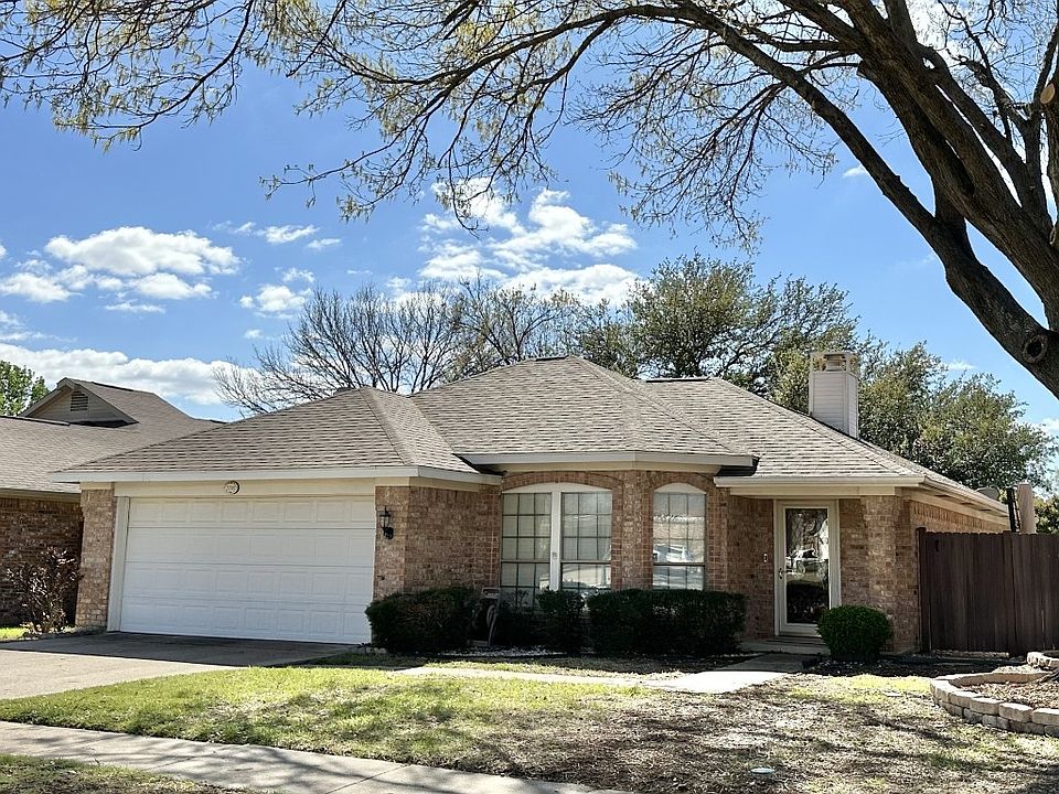 1st image of 3218 Laurel Oaks Ct