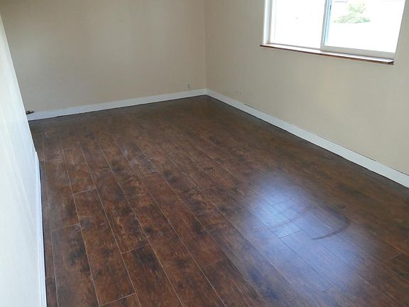 WOOD LAMINTE FLOORS