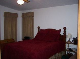 106 Whippoorwill Ln, Interlachen, FL 32148