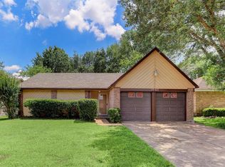 1703 Meadow Green Dr, Missouri city, TX 77489