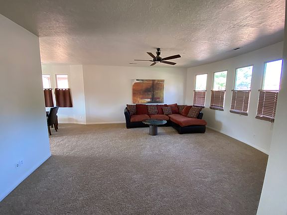 4th image of 336 W Los Barancos Ln