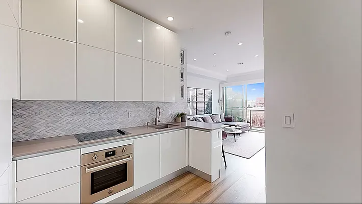 Rented by Corcoran | media 21