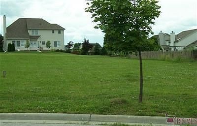 1st image of 1411 Lakewood Cir