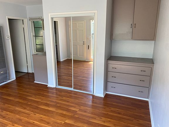 5th image of 421 E Cedar Ave