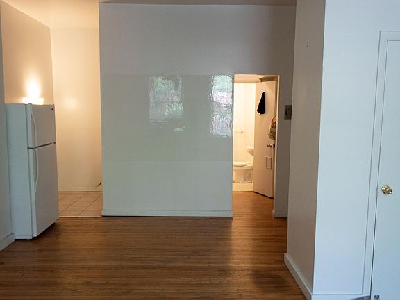 2nd image of 1330 Pine St APT B201