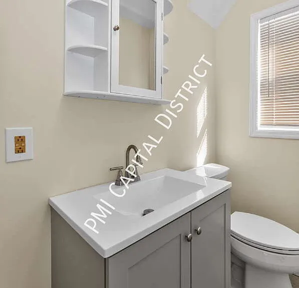 2481 Augustine Ave — Photo 15