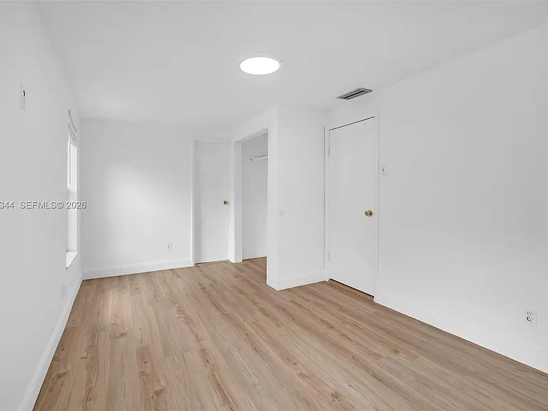 5096 SW 28th Ter — Photo 37