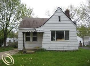 618 Raskob St, Pontiac, MI 48340