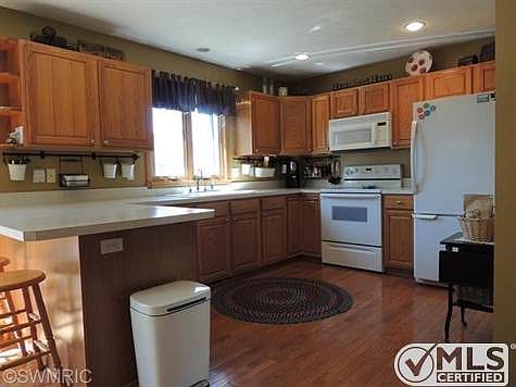 2nd image of 10314 Winterwood Dr