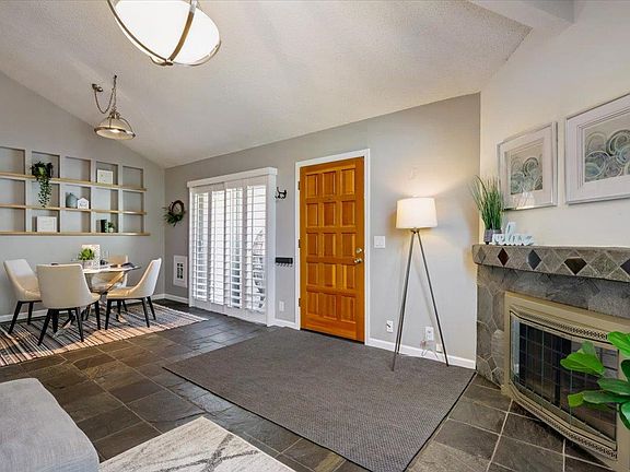 4th image of 168 Sunwood Meadows Pl