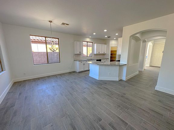 3rd image of 7116 W Sophie Ln