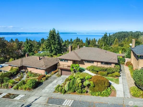 8877 42nd Avenue SW, Seattle, WA 98136