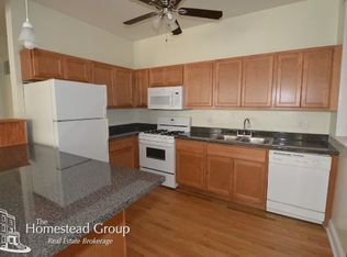 900 W Sunnyside Ave APT 01, Chicago, IL 60640