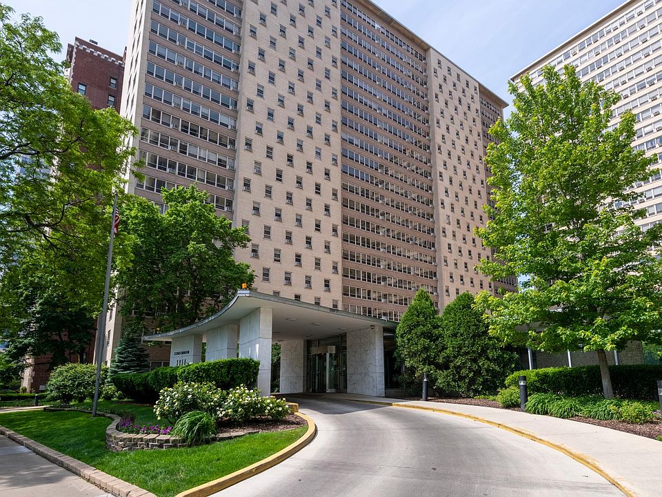 1st image of 3950 N Lake Shore Dr APT 500