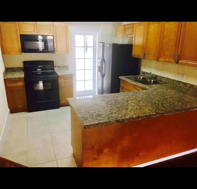 1st image of 2504 NW 42nd Ave