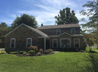 610 Atkinson Ln, Langhorne, PA 19047