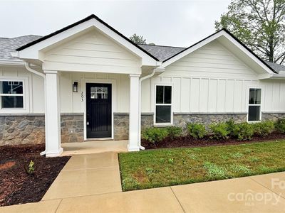 203 Beacon Ave, Morganton, NC, 28655