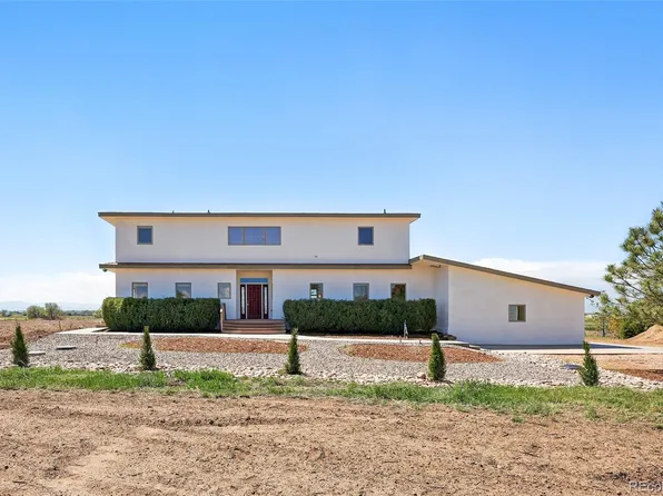 3160 Bella Rosa Parkway, Longmont, CO 80504
