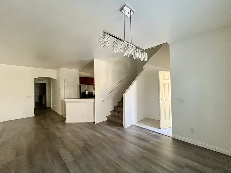 9493 Alma Ridge Ave — Photo 2