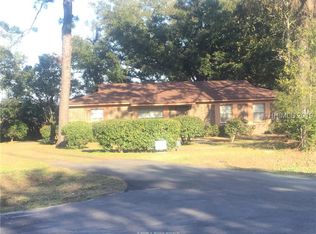 12 Wiley Rd, Hilton Head Island, SC 29926