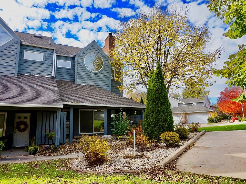 1st image of 2415 Reynolds Manor Dr