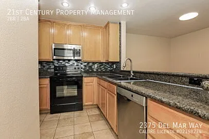 2375 Del Mar Way — Photo 8
