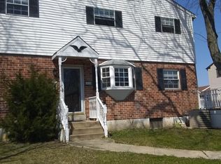 3229 Tom Sweeney Dr, Brookhaven, PA 19015