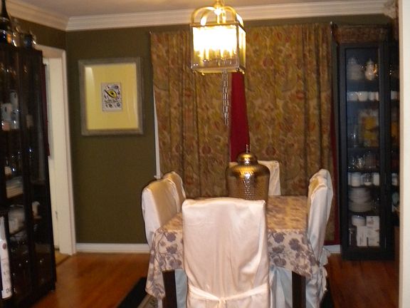 3rd image of 25312 Brattle Ave