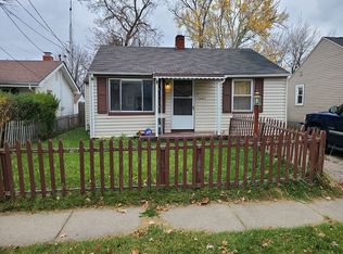 1447 Donovan St, Burton, MI 48529