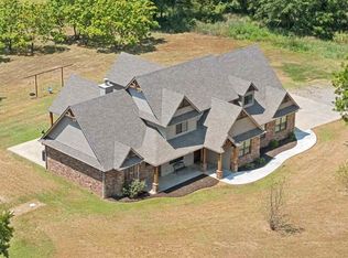 10801 E 56th St, Glencoe, OK 74062